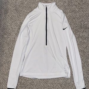 Nike pullover